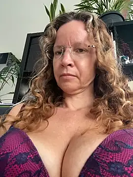 AnnikaRose online show from 22, 9, 2025