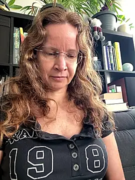 AnnikaRose online show from 13, 3, 2026