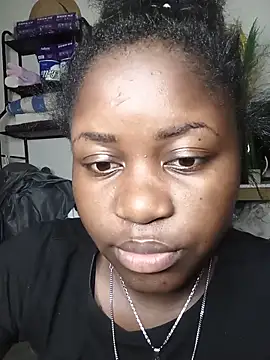 Snapshot of sweet_vine chatting on 22, 6, 2026 sweet vine online show from 22, 6, 2026