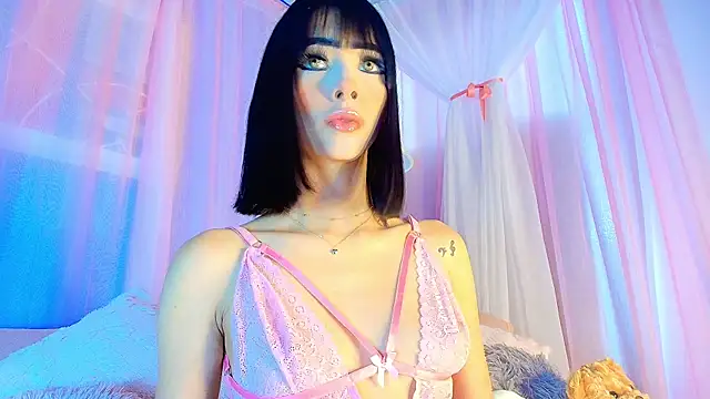 liccy hall online show from 19, 4, 2026