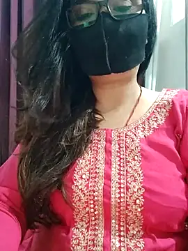 Snapshot of Aishwaryaa_69 chatting on 14, 7, 2026 Aishwaryaa 69 online show from 14, 7, 2026