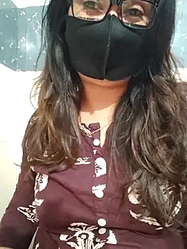 Snapshot of Aishwaryaa_69 chatting on 4, 2, 2026 Aishwaryaa 69 online show from 4, 2, 2026