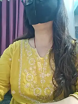 Snapshot of Aishwaryaa_69 chatting on 5, 6, 2026 Aishwaryaa 69 online show from 5, 6, 2026