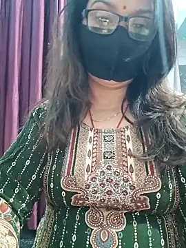 Snapshot of Aishwaryaa_69 chatting on 22, 12, 2025 Aishwaryaa 69 online show from 22, 12, 2025