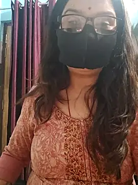 Snapshot of Aishwaryaa_69 chatting on 15, 2, 2026 Aishwaryaa 69 online show from 15, 2, 2026