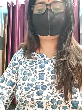 Snapshot of Aishwaryaa_69 chatting on 16, 12, 2025 Aishwaryaa 69 online show from 16, 12, 2025