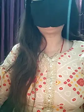 Snapshot of Aishwaryaa_69 chatting on 2, 12, 2025 Aishwaryaa 69 online show from 2, 12, 2025