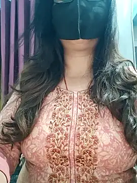 Snapshot of Aishwaryaa_69 chatting on 5, 6, 2026 Aishwaryaa 69 online show from 5, 6, 2026
