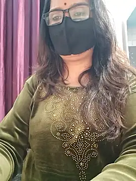 Snapshot of Aishwaryaa_69 chatting on 9, 1, 2026 Aishwaryaa 69 online show from 9, 1, 2026