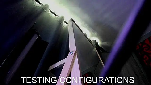 JadeyKhada online show from 5, 11, 2025