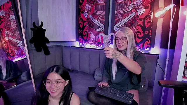 JadeyKhada online show from 31, 3, 2026