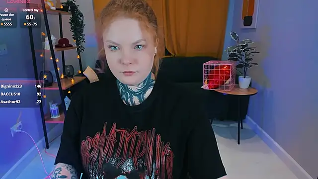 Cassie xKiss online show from 2, 3, 2025