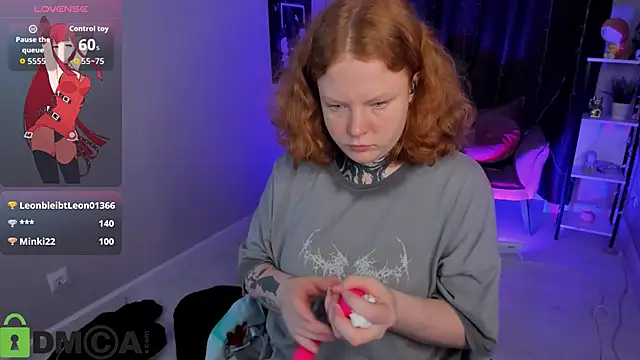 Cassie xKiss online show from 1, 10, 2025