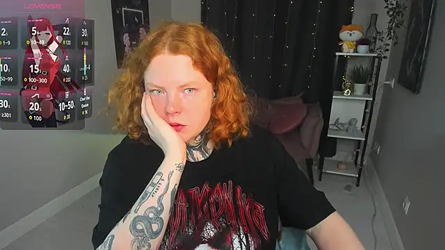 Cassie xKiss online show from 17, 9, 2025