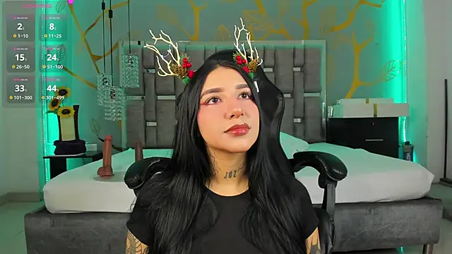 Leiaa  online show from 17, 12, 2024