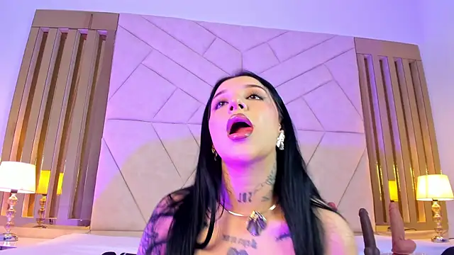 Leiaa  online show from 19, 9, 2025