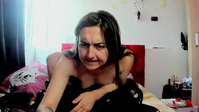 Sweet-Suck69 online show from 15, 3, 2025