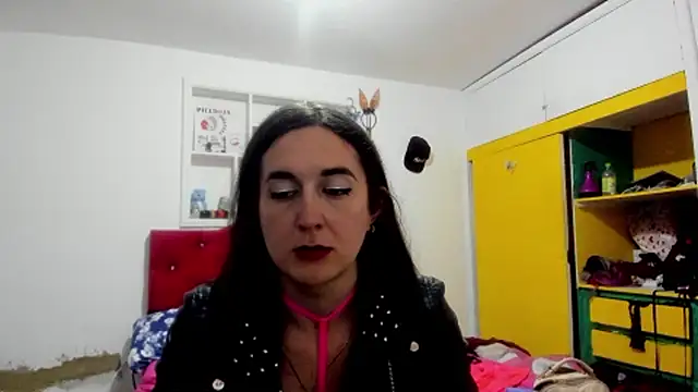 Sweet-Suck69 online show from 17, 4, 2026