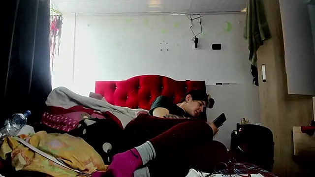 Sweet-Suck69 online show from 18, 3, 2025