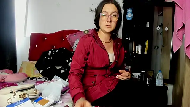 Sweet-Suck69 online show from 20, 10, 2025