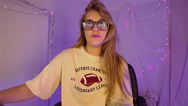 Giia paiige18 online show from 10, 11, 2025