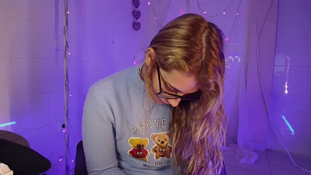 Giia paiige18 online show from 12, 1, 2026