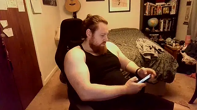 Hairy Guy30 online show from 18, 11, 2025