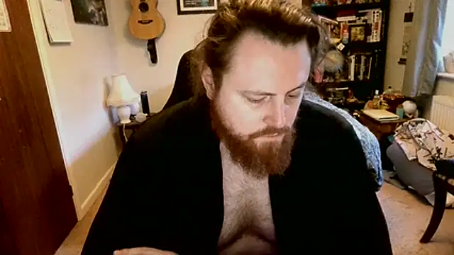 Hairy Guy30 online show from 17, 2, 2026