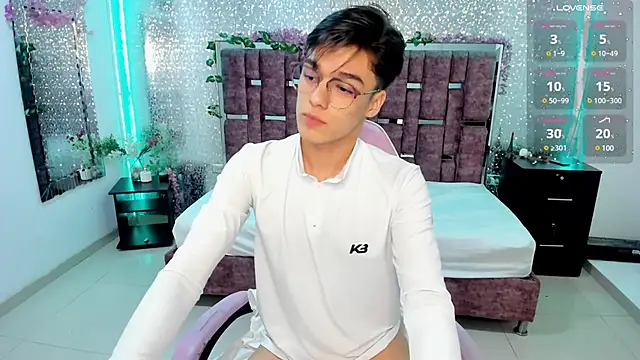 Gerony  online show from 8, 3, 2025