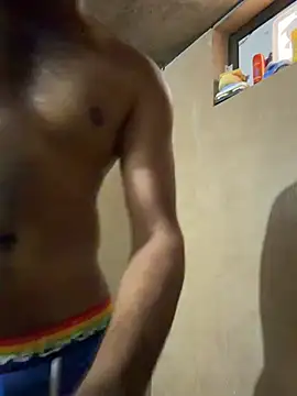 hotguynextd00rr online show from 27, 4, 2026