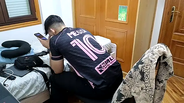 Jackyrose online show from 18, 2, 2025