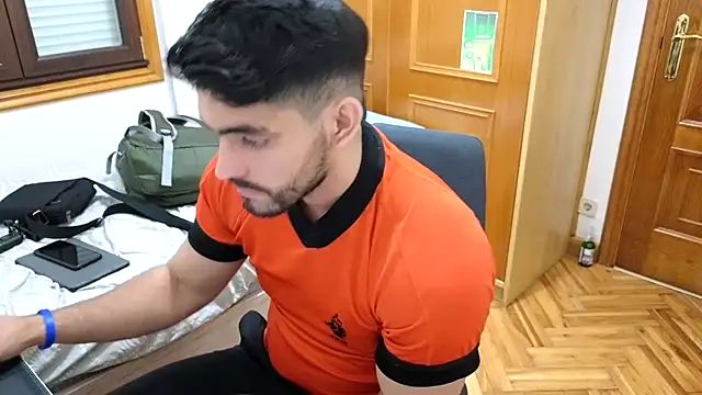 Jackyrose online show from 19, 2, 2025