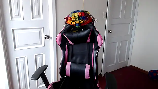 Jackyrose online show from 18, 9, 2025