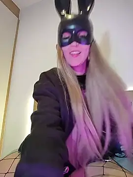 Bunny Sexyy online show from 16, 5, 2026