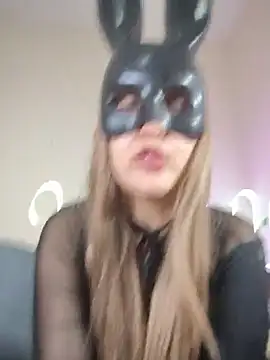 Snapshot of Bunny_Sexyy chatting on 5, 7, 2026 Bunny Sexyy online show from 5, 7, 2026