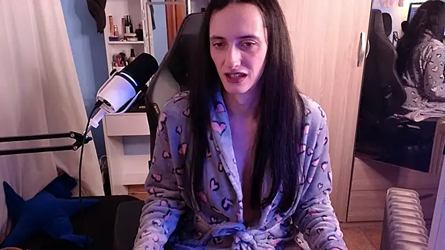 Snapshot of MemiKouki chatting on 18, 3, 2025 MemiKouki online show from 18, 3, 2025