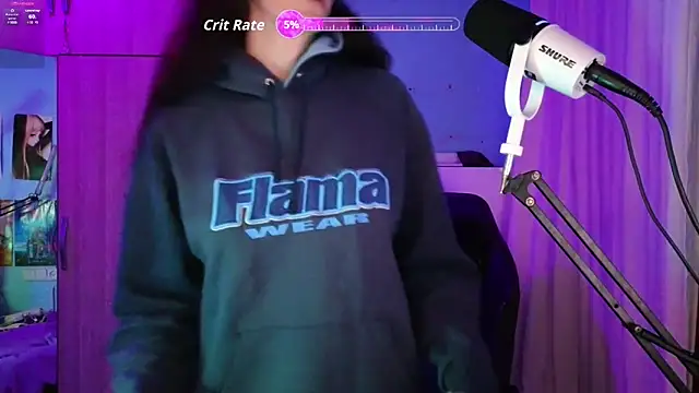 Snapshot of MemiKouki chatting on 11, 11, 2025 MemiKouki online show from 11, 11, 2025