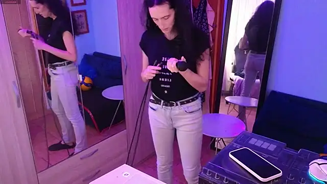 MemiKouki online show from 26, 3, 2026