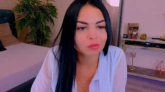 MichelleReys online show from 20, 10, 2025