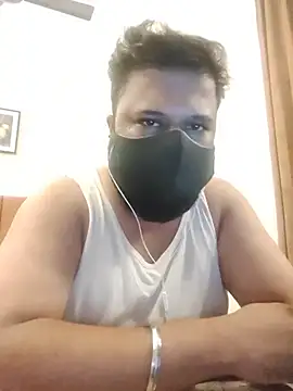 Hunk-Hand6 online show from 10, 11, 2025