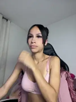 Miaa love6969 online show from 19, 6, 2026