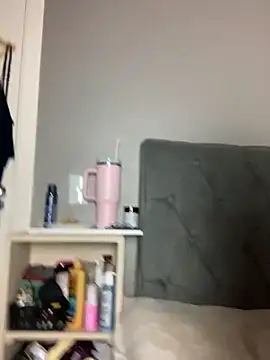 MaryAlbuquerque online show from 10, 11, 2025