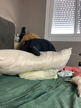 MaryAlbuquerque online show from 23, 9, 2025