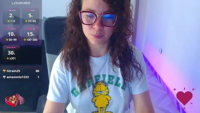 SharonR1 online show from 31, 5, 2026