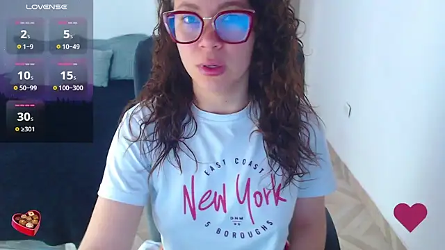 SharonR1 online show from 24, 5, 2026