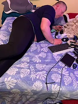 Mic Oxinner online show from 9, 3, 2026