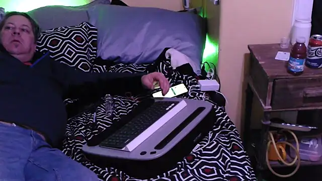 Mic Oxinner online show from 23, 2, 2026