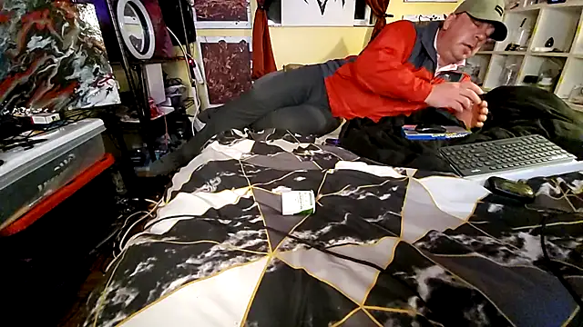 Mic Oxinner online show from 2, 11, 2025