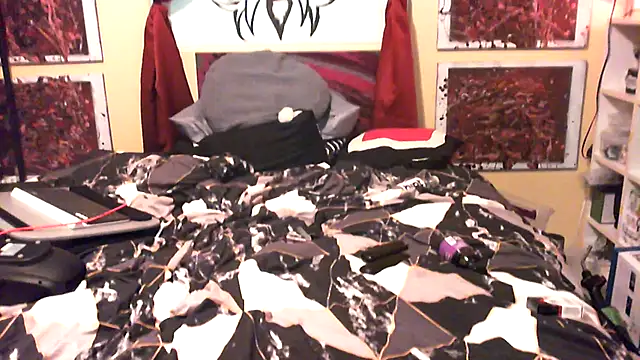 Mic Oxinner online show from 4, 12, 2025