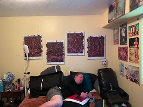 Mic Oxinner online show from 21, 4, 2026